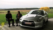 �uNissan GT-R�v